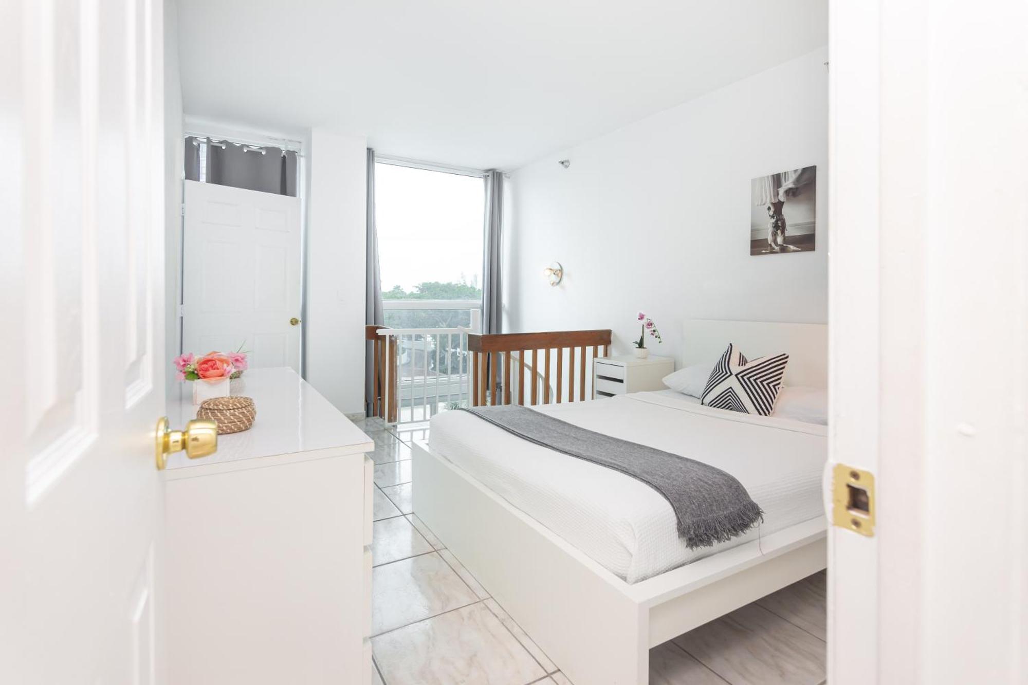 Girasole Suites Miami Beach Exterior foto